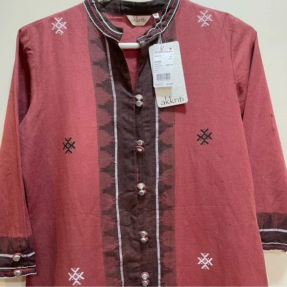 Akkriti Kurti for Women - Picture 4 of 13